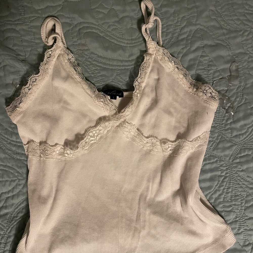 White Lace Fitted Sleeveless Camisole